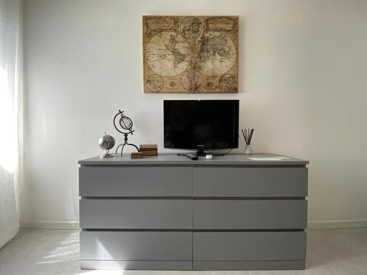 Maison Morandi Spinone Al Lago Exterior foto