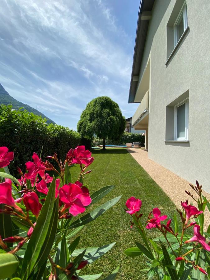 Maison Morandi Spinone Al Lago Exterior foto